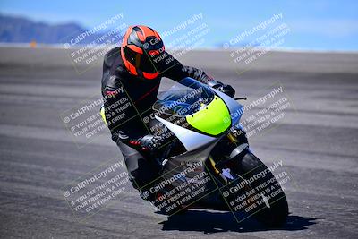 media/Mar-25-2024-Moto Forza (Mon) [[8d4319bd68]]/4-Novice Group/Session 3 (Bowl)/